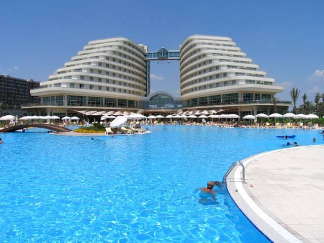 MiRACLE RESORT HOTEL